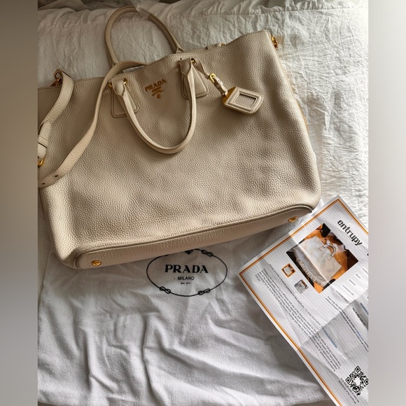 Prada Vitello Daino Pearl White Leather Convertible Shopper Tote Bag Purse - Picture 3 of 15